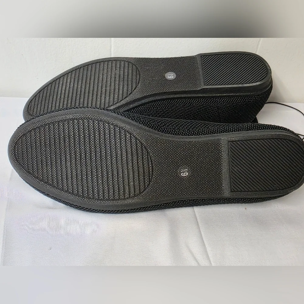 MIA Rosali Black Knit Slip-on Loafer Womens Size 6.5 New